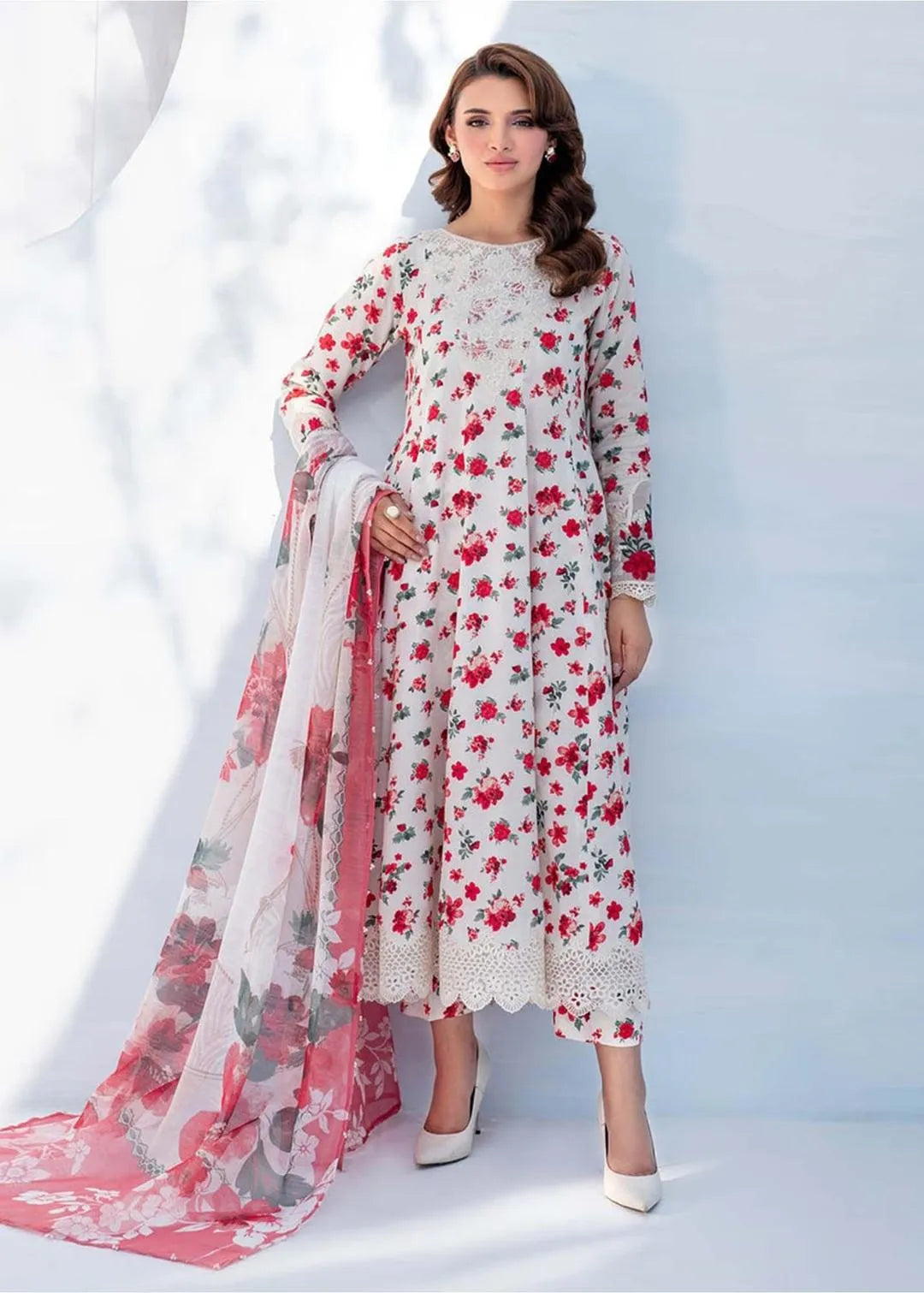 Floral Grace Printed Kurta – White & Red
